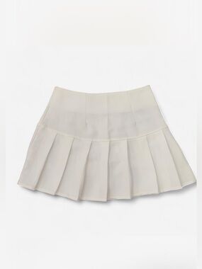 White pleated mini skirt